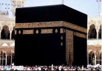 Photos-of-Mecca-A-splendid-closeup-view-of-Holy-Kaaba-while-tawaf-in-progress-Pictures-of-Makkah
